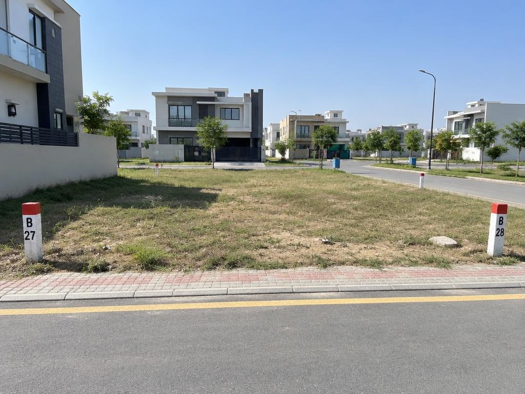 Commercial Plot on Main Boulevard